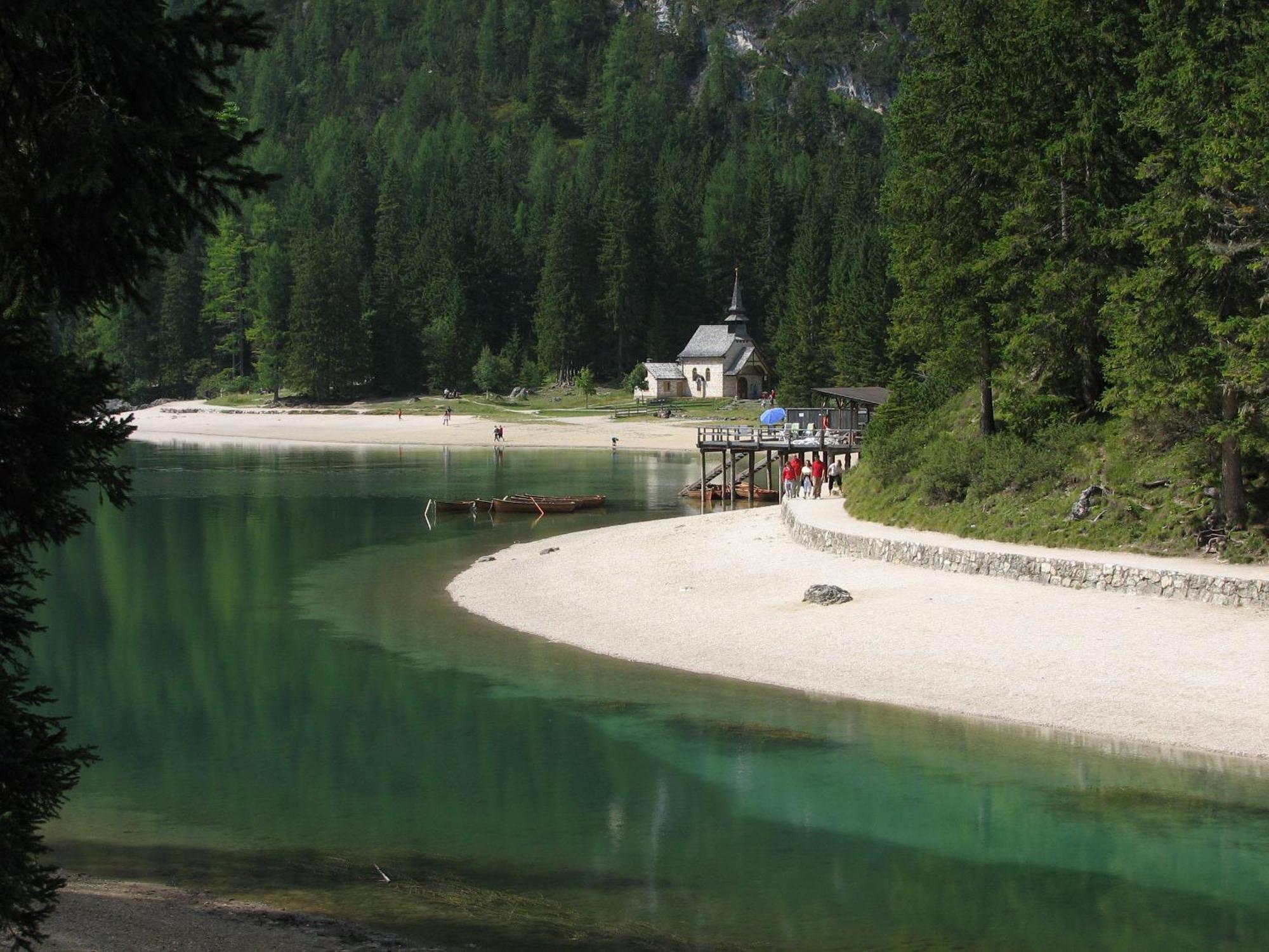 Gstattlhof Mountain Farmhouse Apartment Braies  Exterior photo